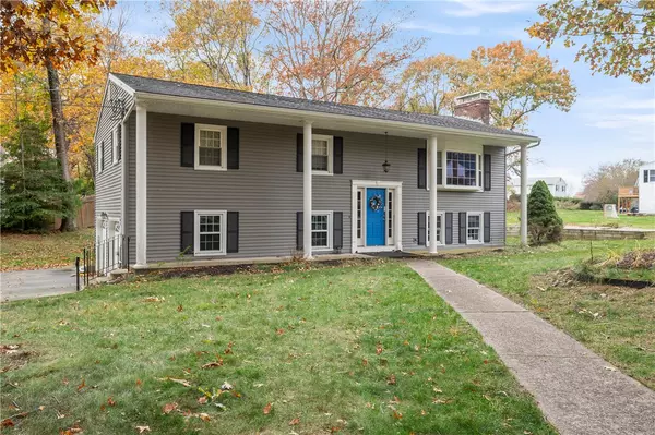 Cumberland, RI 02864,11 Secluded CT