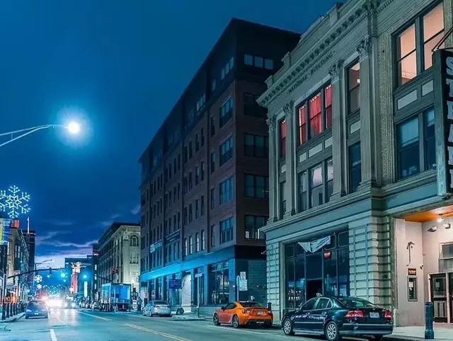 Providence, RI 02903,81 Washington ST #305