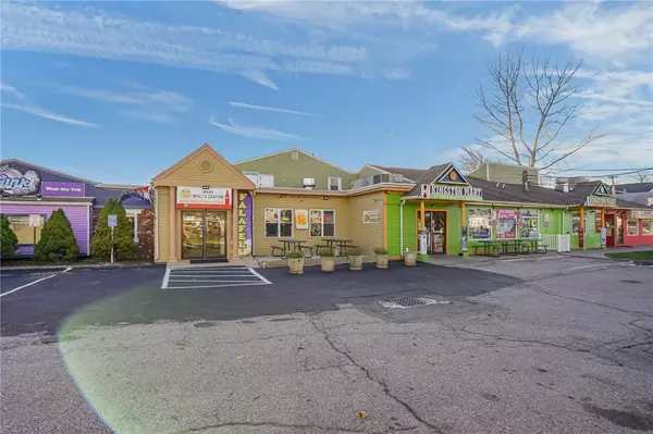 South Kingstown, RI 02881,100 Fortin ST