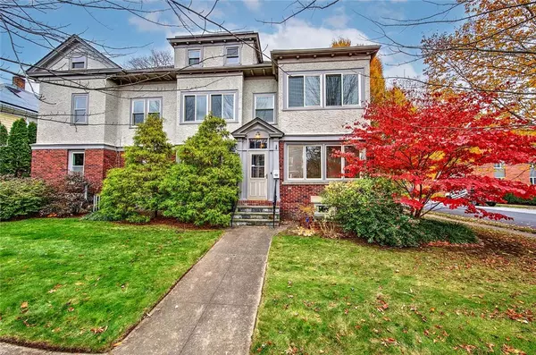 184 Irving AVE #1, Providence, RI 02906