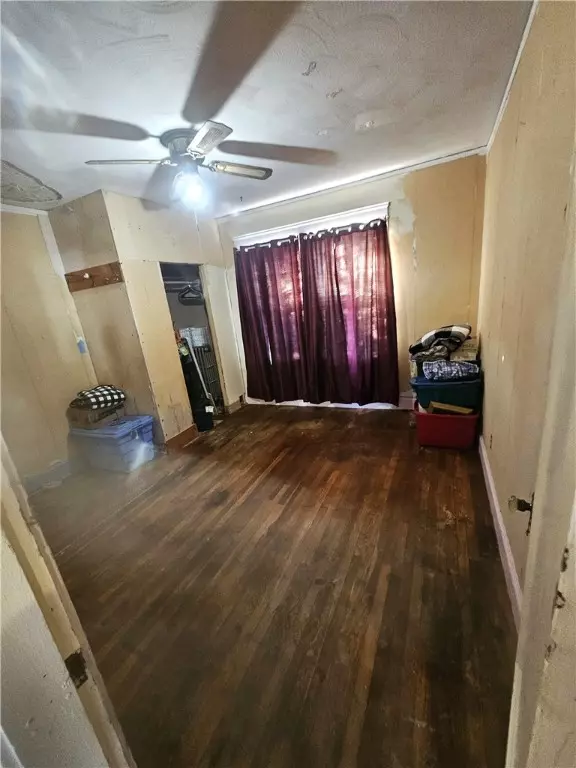 Providence, RI 02908,25 Fairview ST