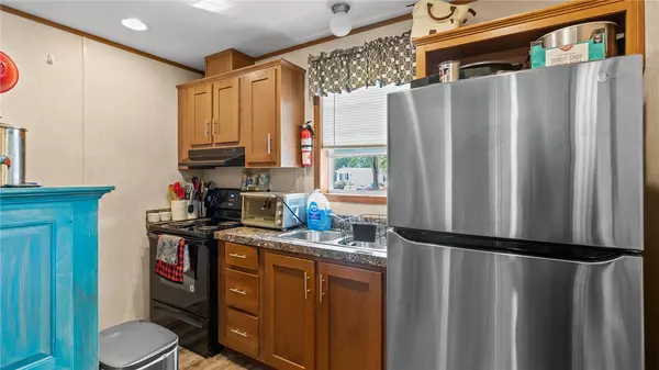 Middletown, RI 02842,529 Forest Park