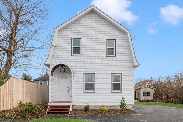 222 Second ST, East Providence, RI 02865