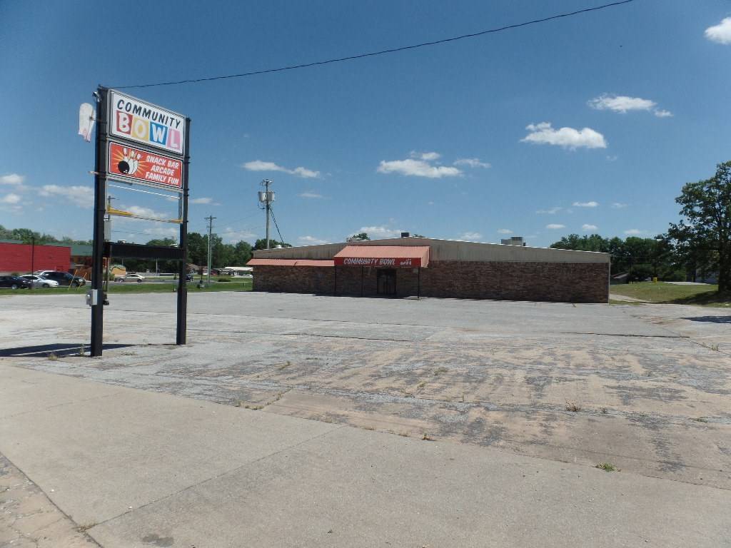 1490 W Highway 412, Siloam Springs, AR 72761