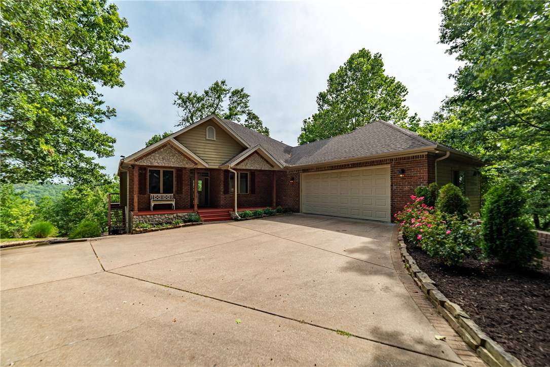 13101 Remington Rd, Bentonville, AR 72712