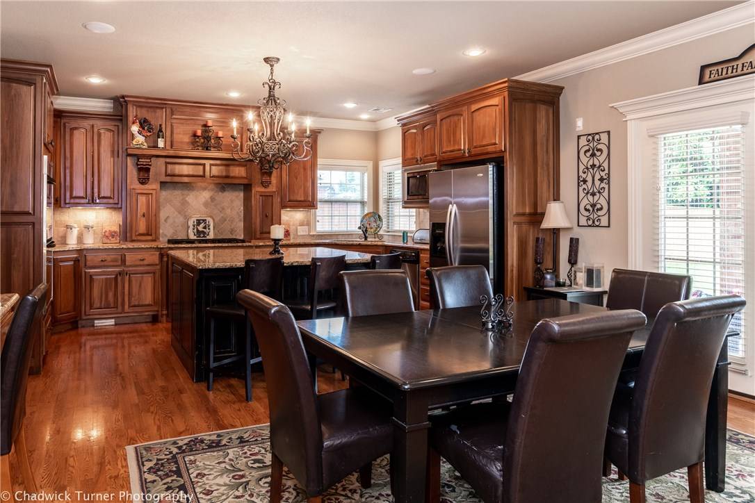 Bentonville, AR 72713,5002 SW Ridge Mont Dr