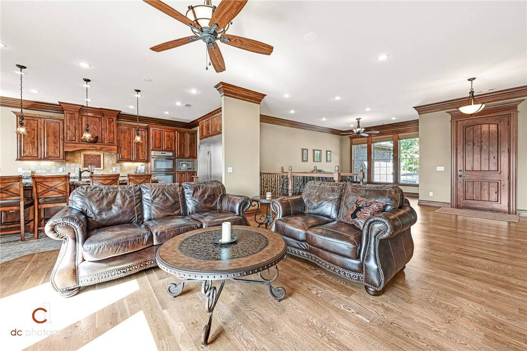Bella Vista, AR 72715,4 Iona Cir
