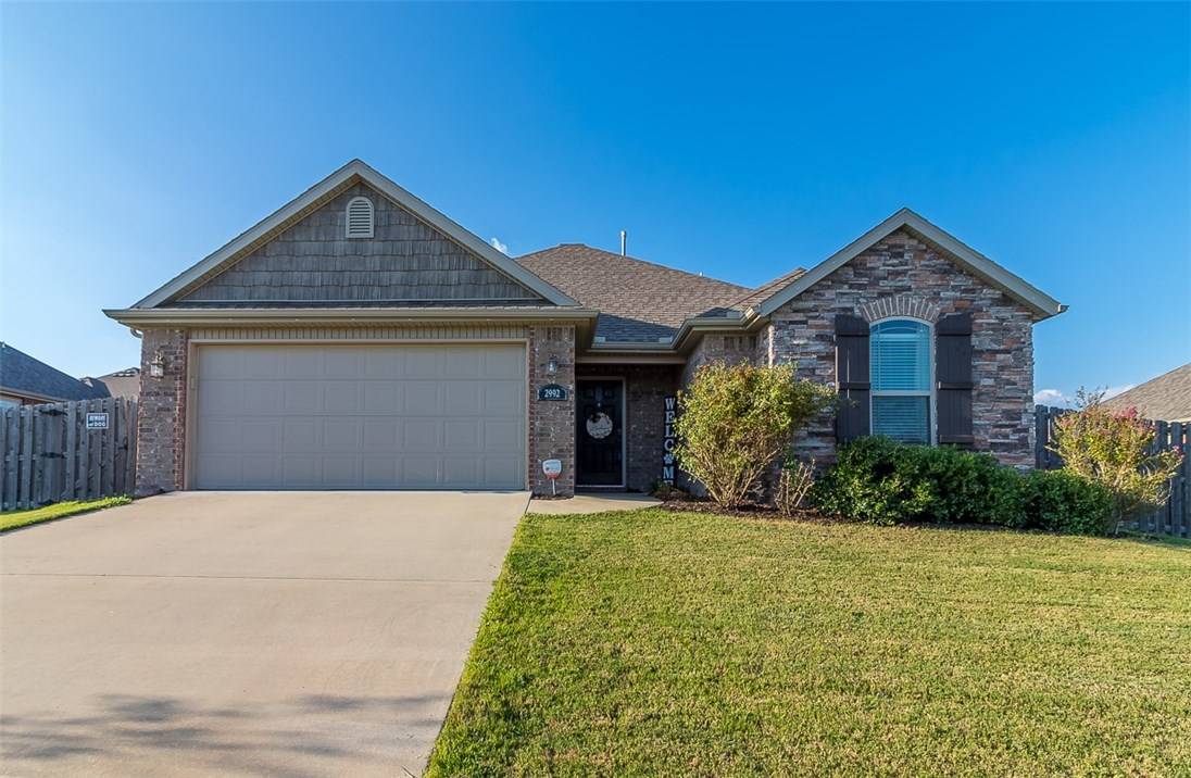 2992 W Marble Dr, Fayetteville, AR 72704