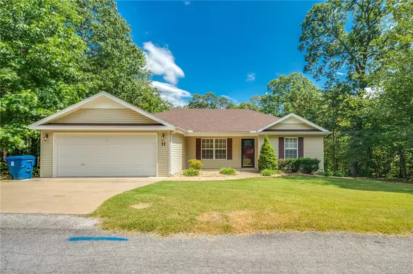 11 Hambleton Dr, Bella Vista, AR 72714