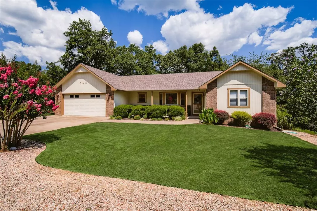 Bella Vista, AR 72714,1 Merritt Cir