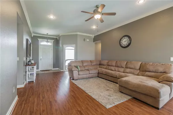 Prairie Grove, AR 72753,502 Shady Acres Ln