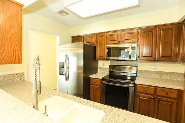 Bella Vista, AR 72714,2 Walter Dr