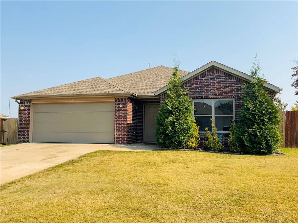 321 Violet St, Centerton, AR 72719