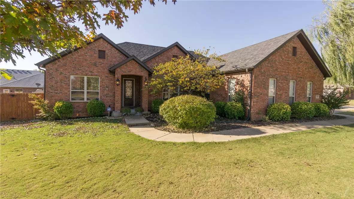 Fayetteville, AR 72704,4125 W Song Bird Pl