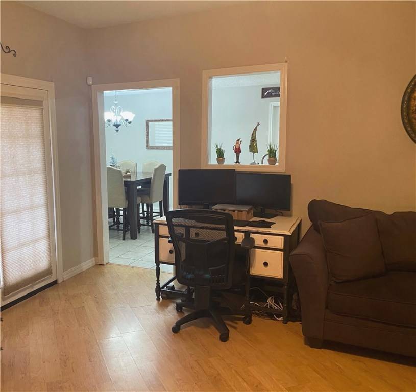 Lowell, AR 72745,120 Bluff Dr