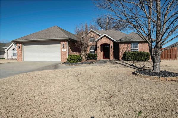 111 Beasley Dr, Centerton, AR 72719