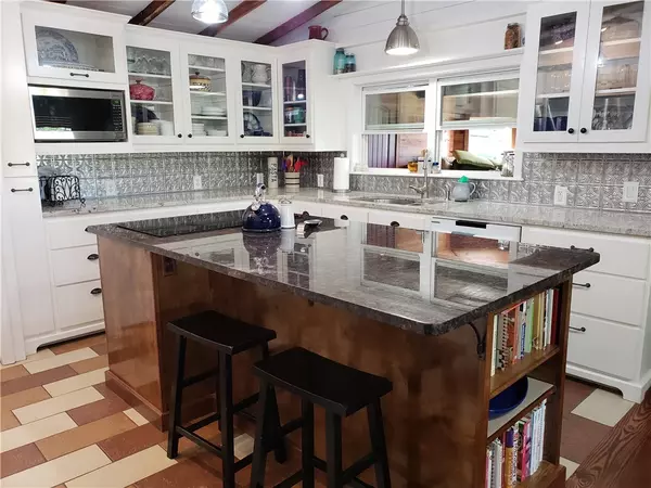 16605 Weston, Garfield, AR 72732