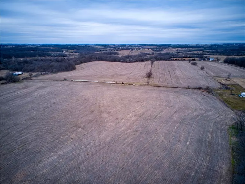 Farm Road 2060, Monett, MO 65708