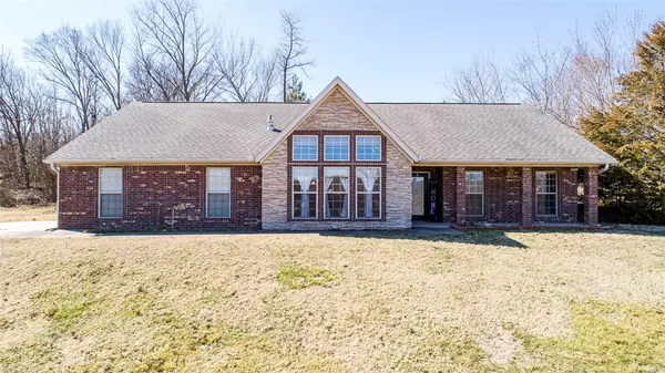 11 Talana Ln, Bella Vista, AR 72715