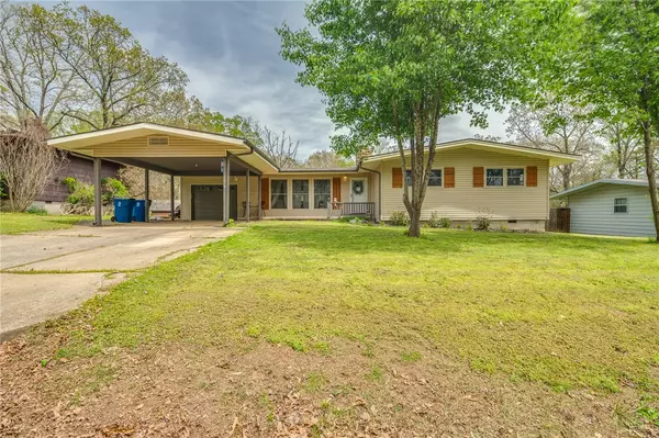 26 Hinckley Cir, Bella Vista, AR 72714