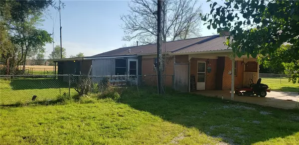 Prairie Grove, AR 72753,111 Brunk St