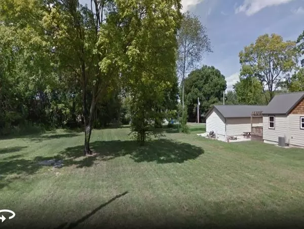 608 SW 4th St, Bentonville, AR 72712