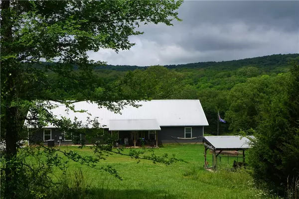 18654 Cove Creek Rd, Prairie Grove, AR 72753