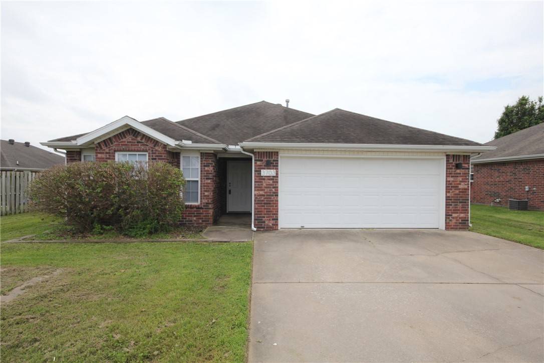 3703 Carriageway Ave, Bentonville, AR 72712