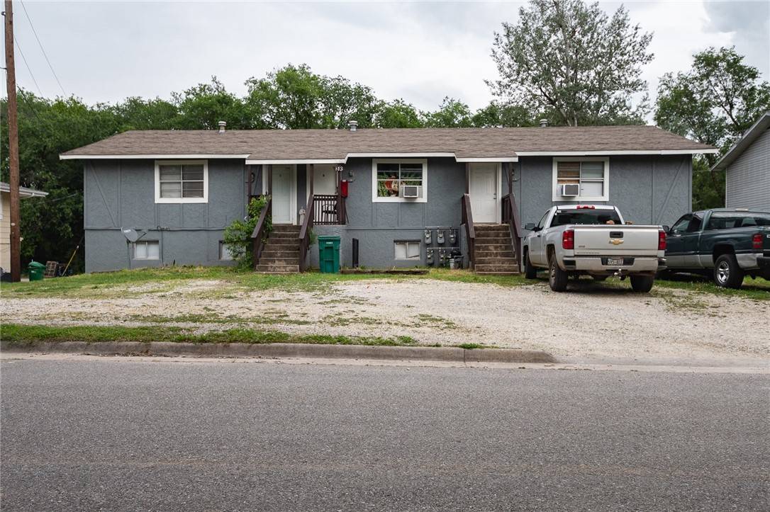 Springdale, AR 72764,813 N Pleasant St