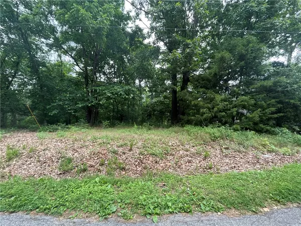 Lambourn Dr, Bella Vista, AR 72714