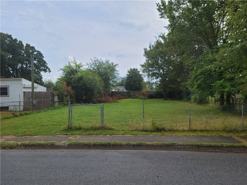 Springdale, AR 72764,719 Success Ave