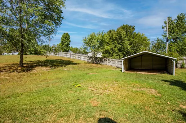 Pea Ridge, AR 72751,1036 Kay Lynn Dr