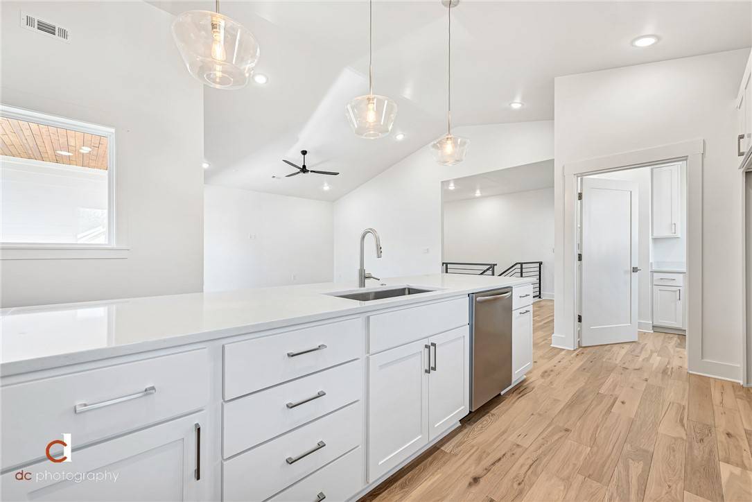 108 NE Briartown Mews, Bentonville, AR 72712