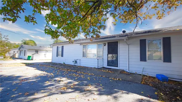 Springdale, AR 72764,2377 Emma Ave