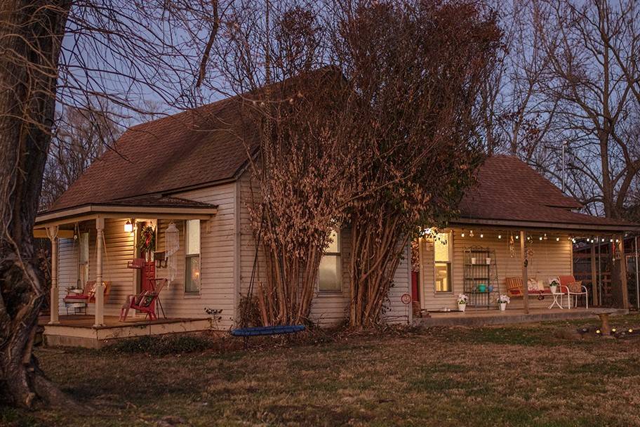 119 SE F St, Bentonville, AR 72712