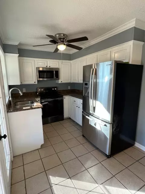 Van Buren, AR 72956,210 Lura Ln