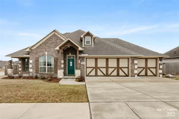 1181 Cannon Dr, Prairie Grove, AR 72753