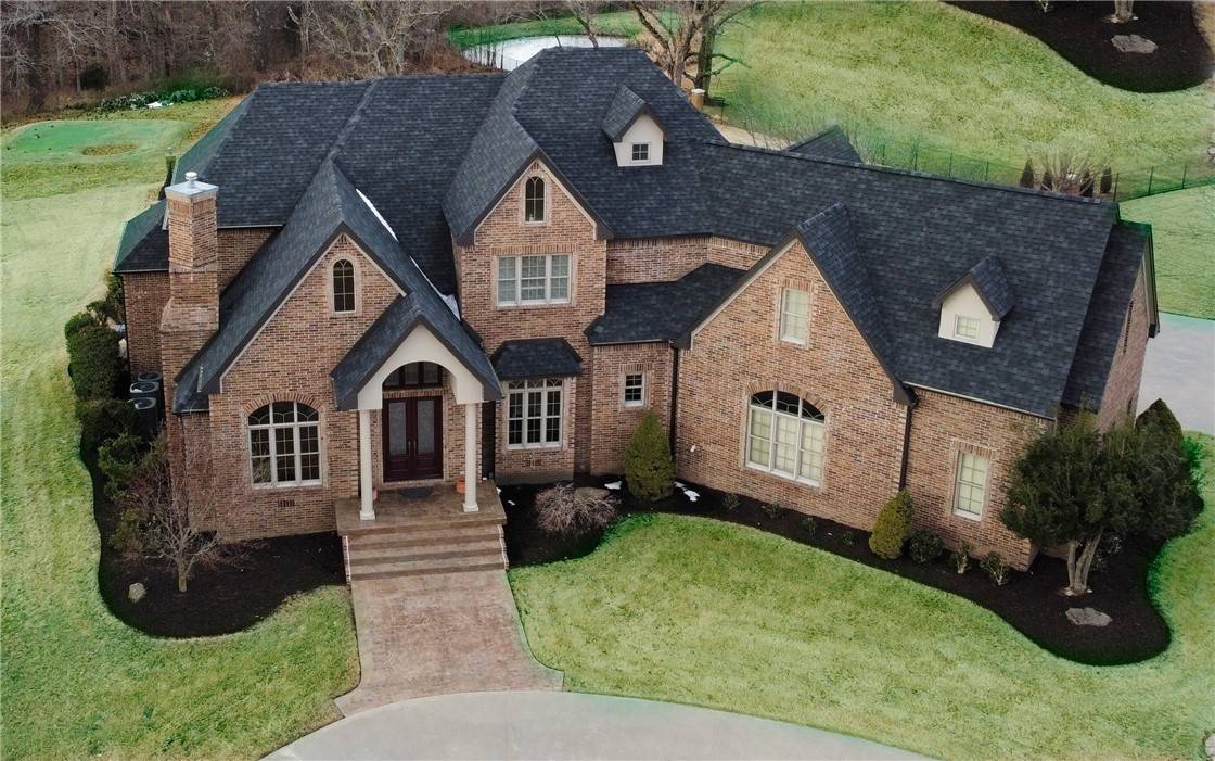 10835 Millstead Ln, Bentonville, AR 72712