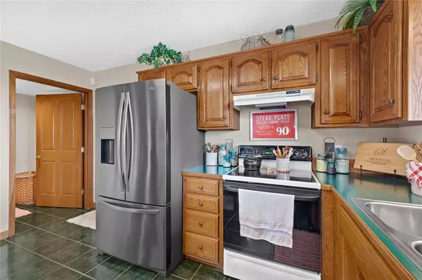 Springdale, AR 72764,18322 Oakridge Rd