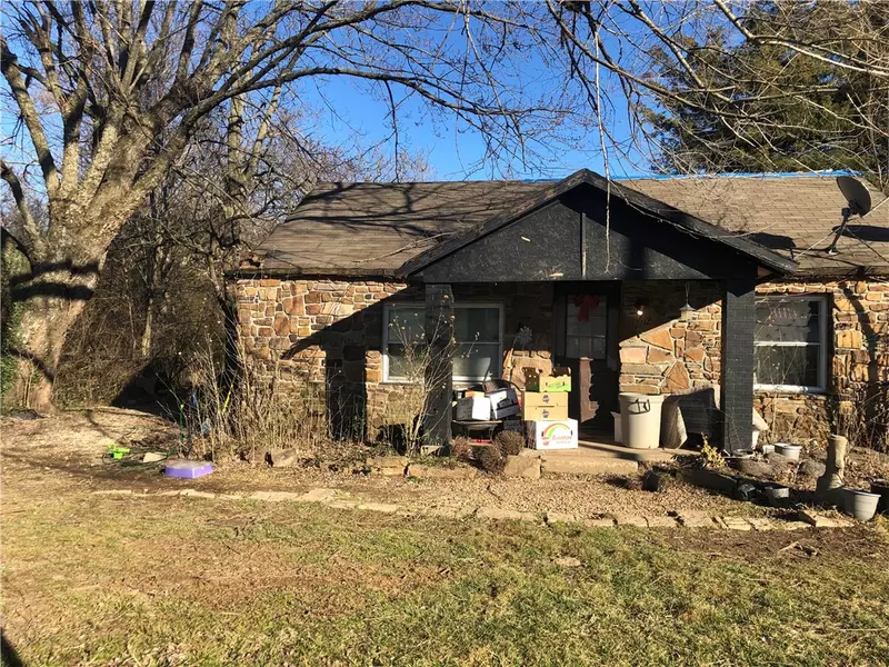 612 County Ave, Lincoln, AR 72744