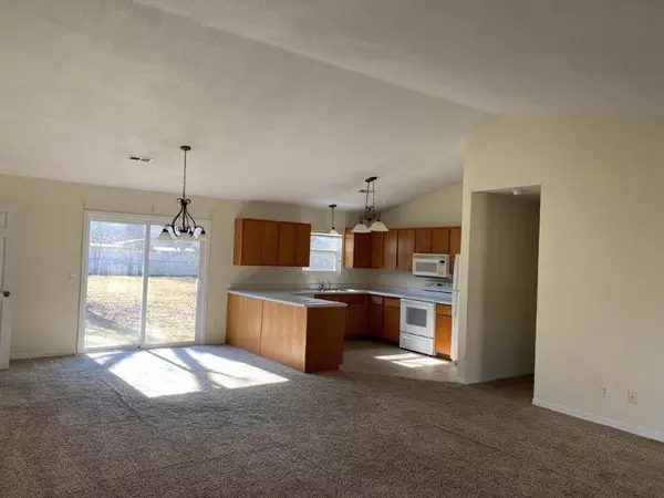 Anderson, MO 64831,107 Riverview Dr