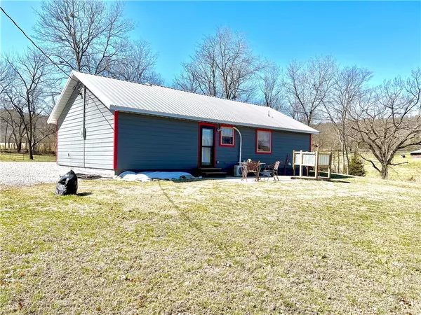 Lincoln, AR 72744,14270 Sugar Hill Cutoff