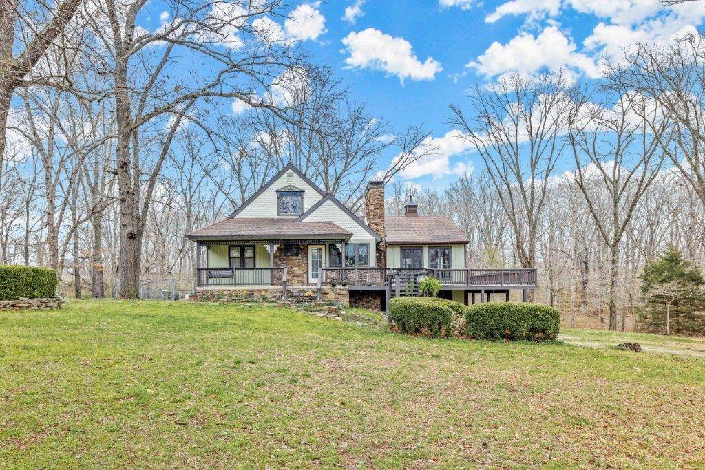 Bentonville, AR 72712,10836 W Hwy 72