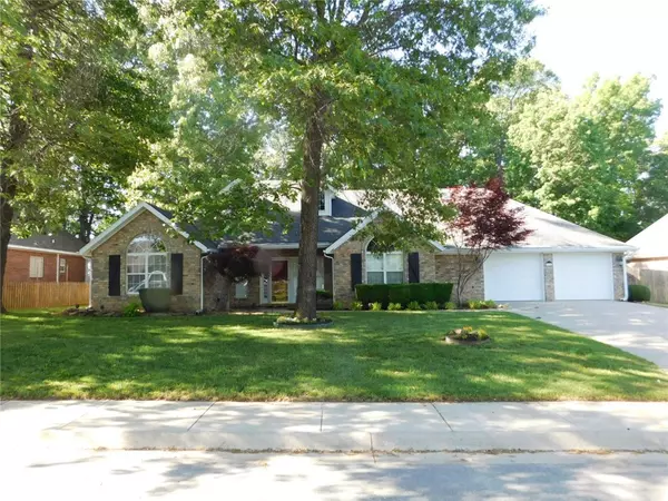 Prairie Grove, AR 72753,609 Shady Acres Ln