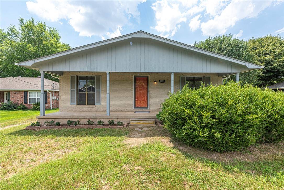 5802 S Ball St, Fayetteville, AR 72704