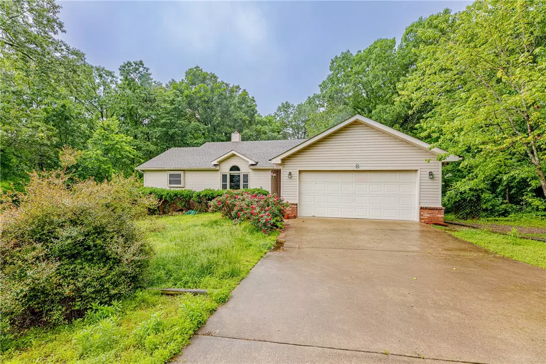 Bella Vista, AR 72715,8 Abbotsford Ln