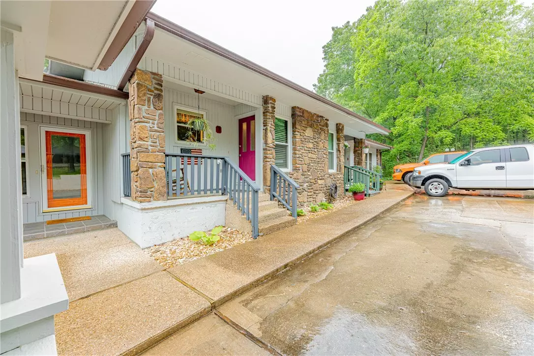 Bella Vista, AR 72715,7 Kenneth Ln