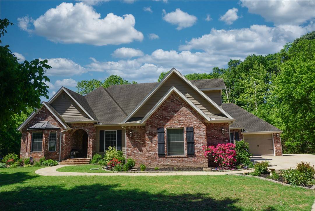 17589 Clear Water Rd, Fayetteville, AR 72704