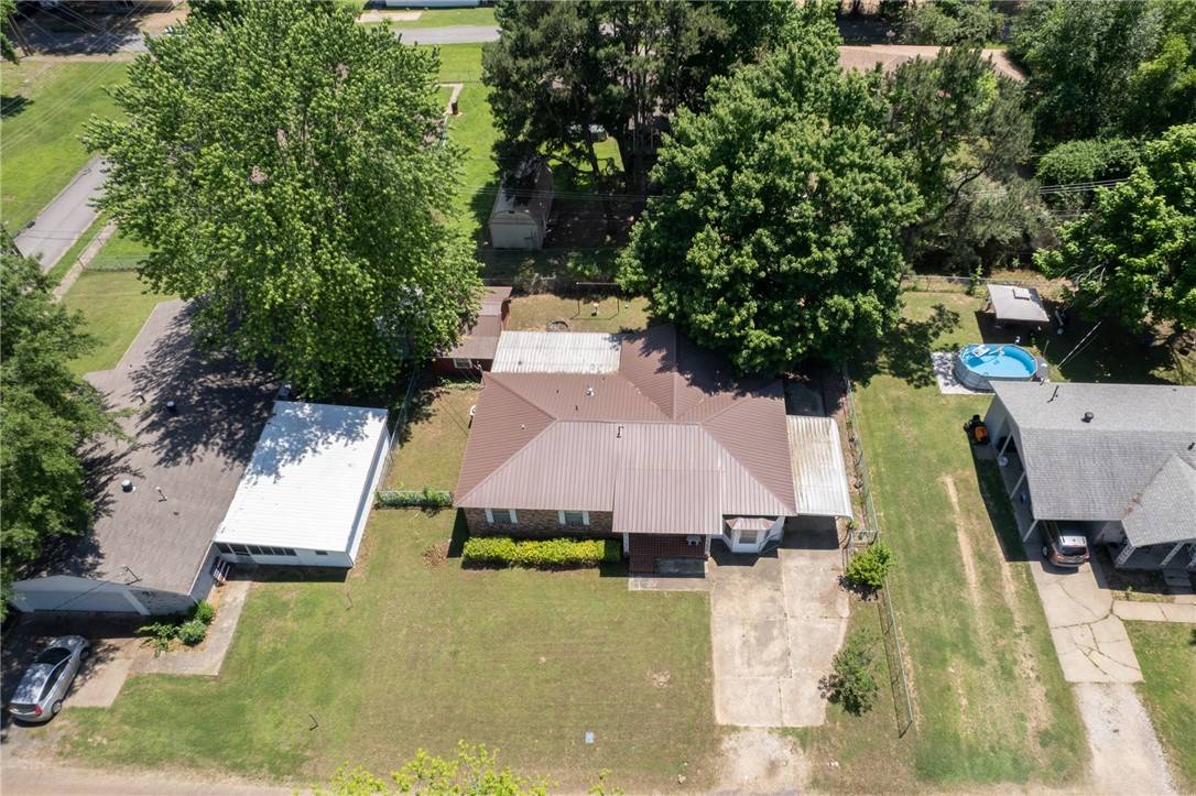 Mulberry, AR 72947,416 Daytona St