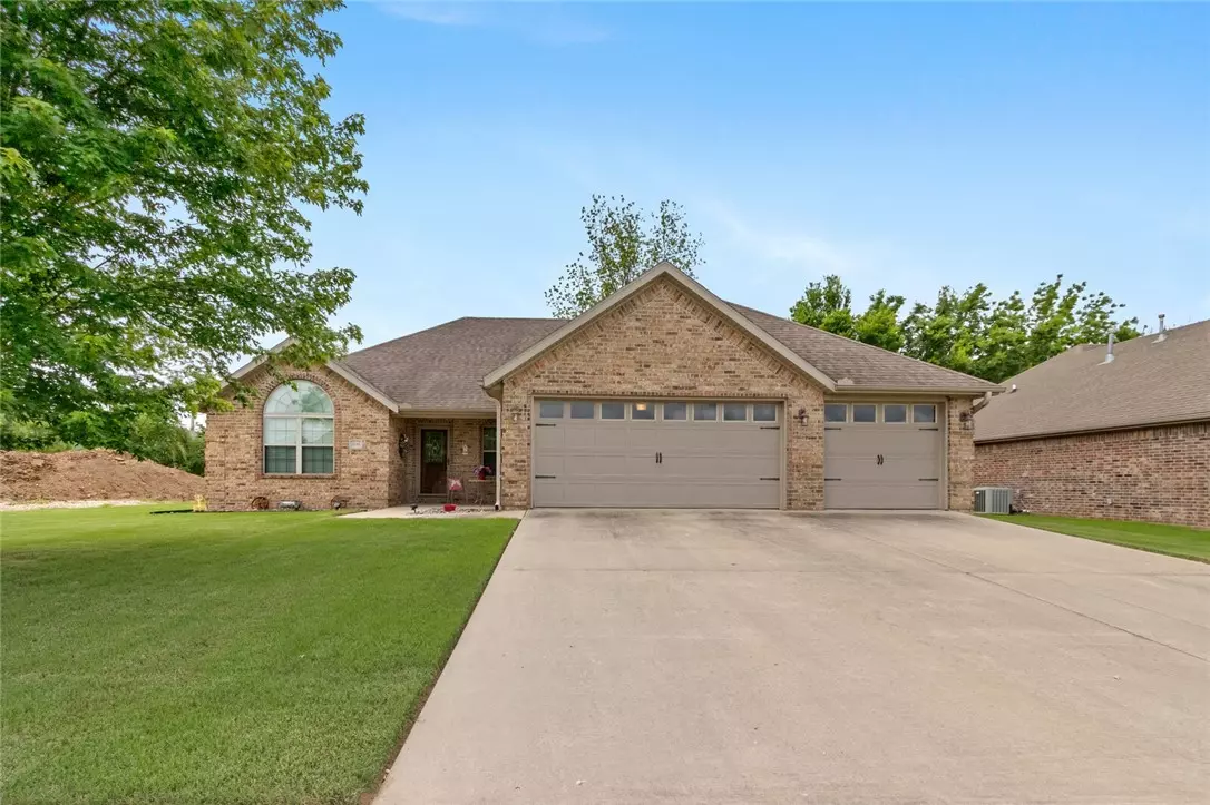 Prairie Grove, AR 72753,11143 Rosebay Ln